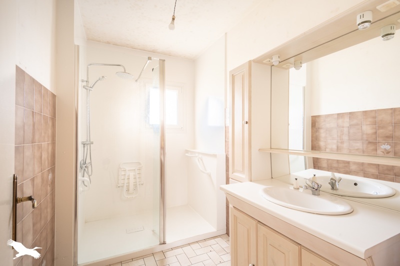 Vente Maison KERLOUAN - 8 pièces -122 m² - (29890)