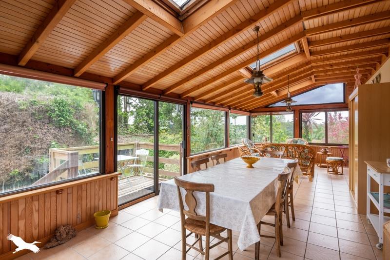 Vente Maison KERNOUES - 11 pièces -158 m² - (29260)