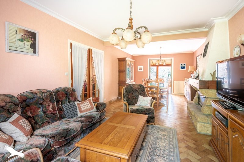Vente Maison KERNOUES - 11 pièces -158 m² - (29260)
