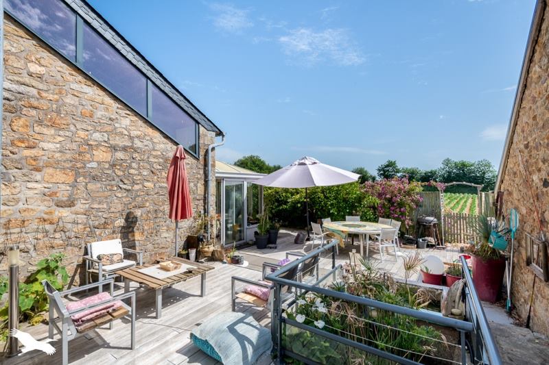 Vente Maison PLOUDANIEL - 7 pièces -144 m² - (29260)