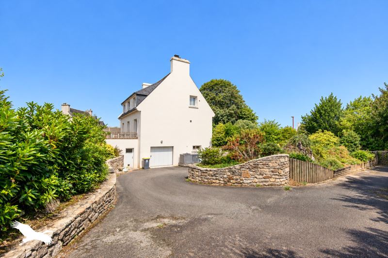 Vente Maison Saint-Méen - 7 pièces -133 m² - (29260)