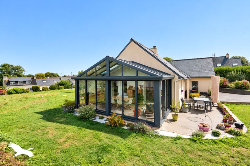 Vente Maison ST MEEN - 9 pièces -166 m² - (29260)
