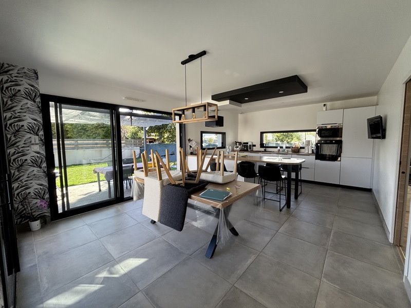 Vente Maison Kernilis - 6 pièces -128 m² - (29260)