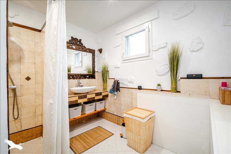 Vente Maison LANGOLEN - 6 pièces -176 m² - (29510)