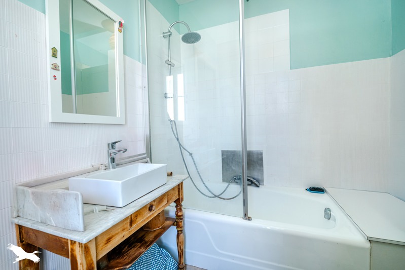 Vente Maison DOUARNENEZ - 9 pièces -240 m² - (29100)