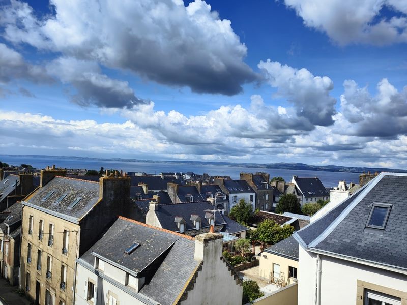 Vente Maison DOUARNENEZ - 5 pièces -175 m² - (29100)