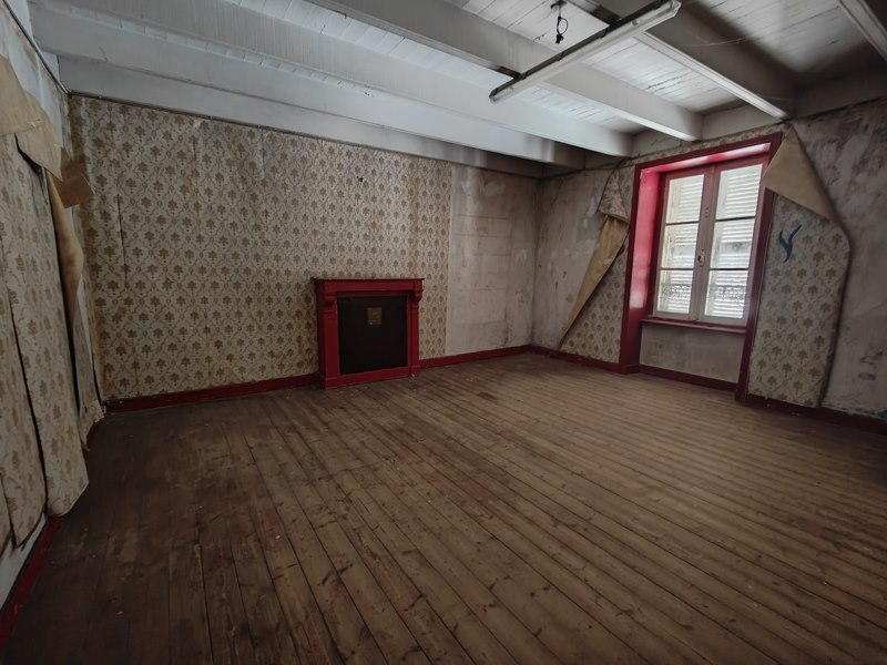 Vente Maison DOUARNENEZ - 5 pièces -175 m² - (29100)
