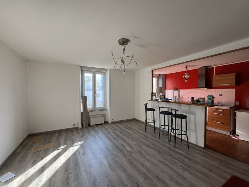 Vente Appartement DOUARNENEZ 29100 4 pièces - 100 m²