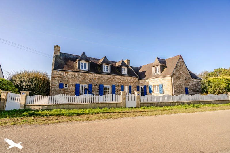 Vente Maison GUILER SUR GOYEN - 9 pièces -172 m² - (29710)