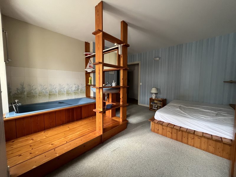 Vente Maison DOUARNENEZ - 7 pièces -165 m² - (29100)