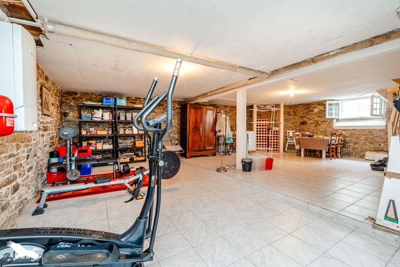 Vente Maison DOUARNENEZ - 5 pièces -145 m² - (29100)