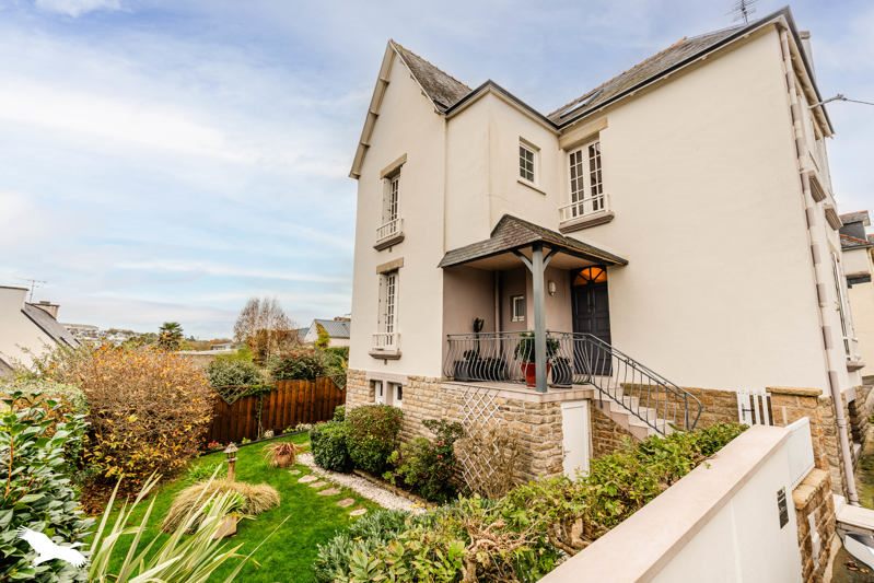 Vente Maison DOUARNENEZ 29100 5 pièces - 145 m²