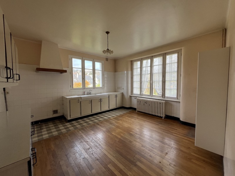 Vente Maison DOUARNENEZ - 8 pièces -150 m² - (29100)