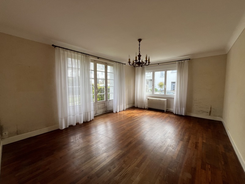 Vente Maison DOUARNENEZ - 8 pièces -150 m² - (29100)