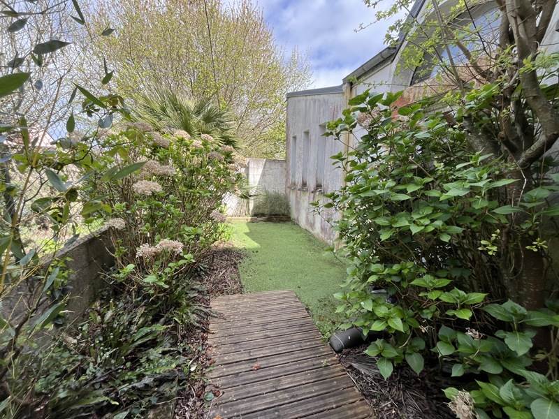 Vente Appartement DOUARNENEZ - 5 pièces -75 m² - (29100)