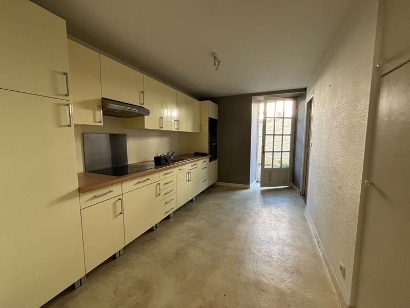 Vente Appartement DOUARNENEZ - 3 pièces -71 m² - (29100)