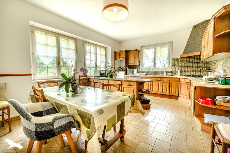 Vente Maison LOCRONAN - 7 pièces -194 m² - (29180)