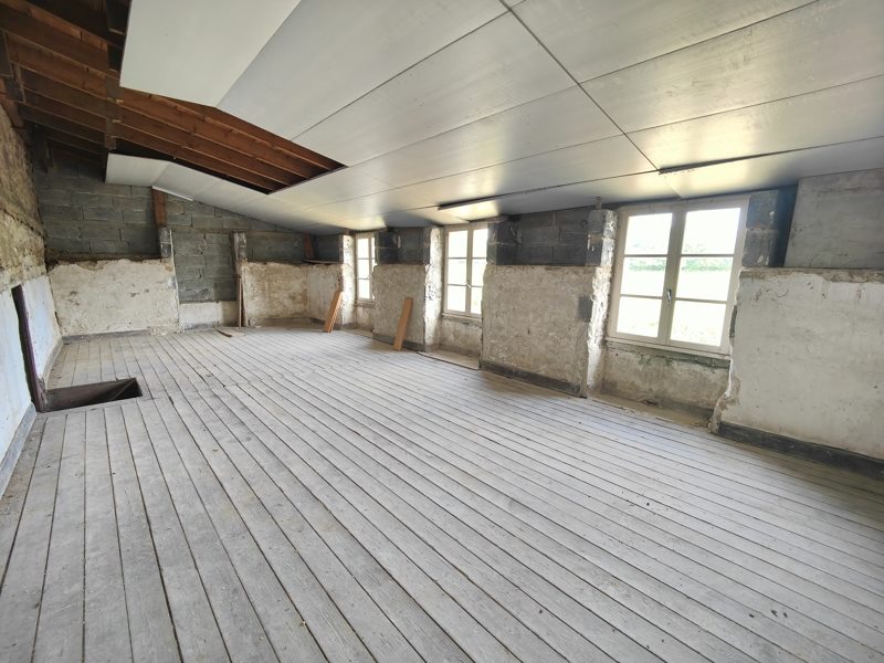 Vente Maison POULLAN SUR MER - 7 pièces -163 m² - (29100)