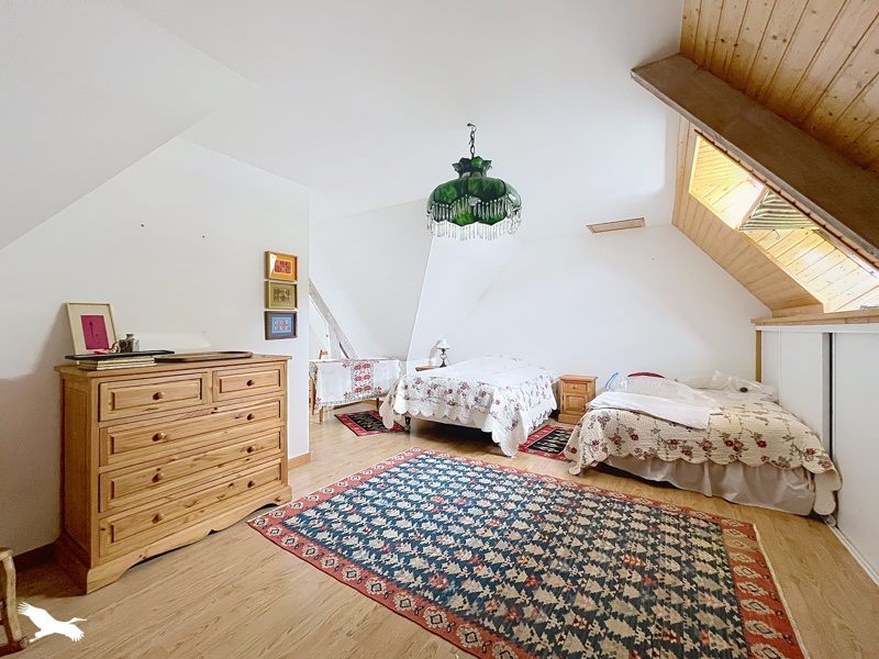 Vente Maison GUENGAT - 8 pièces -197 m² - (29180)