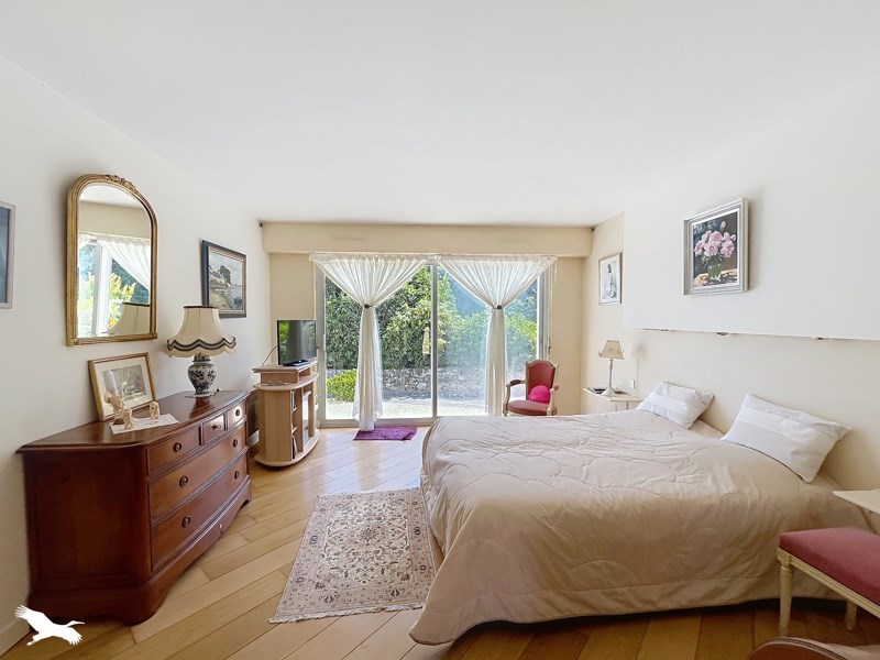 Vente Maison DOUARNENEZ - 6 pièces -196 m² - (29100)