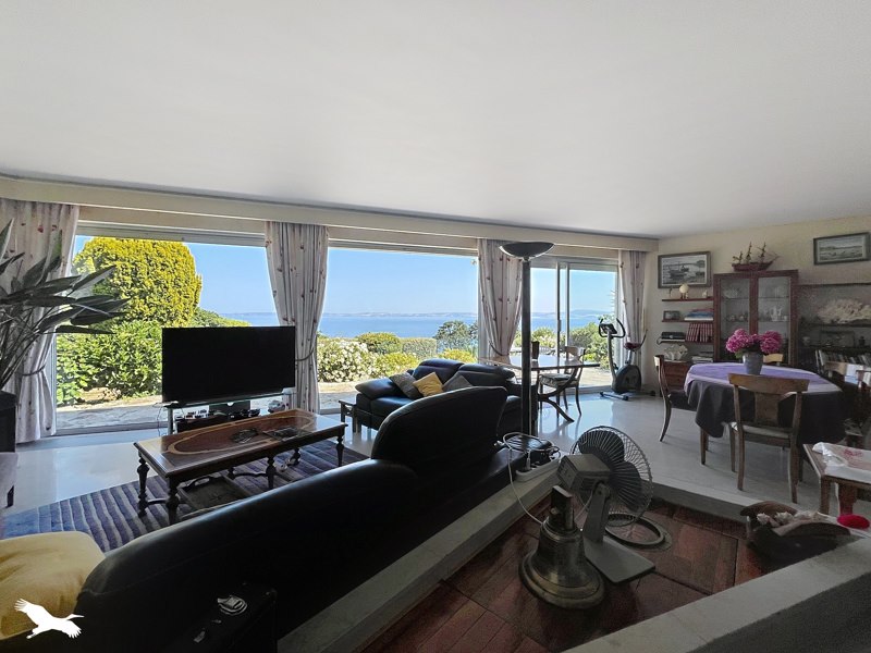 Vente Maison DOUARNENEZ - 6 pièces -196 m² - (29100)