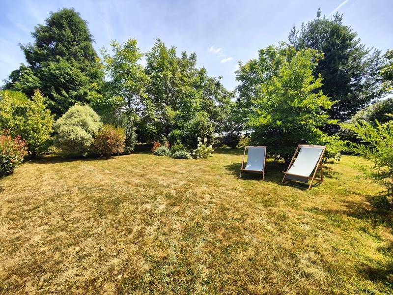 Vente Maison KERLAZ - 5 pièces -143 m² - (29100)