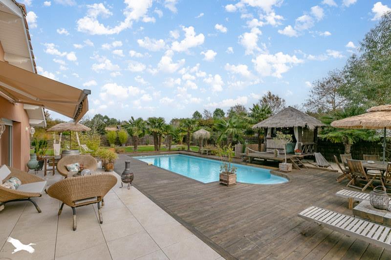 Vente Maison SALLES - 7 pièces -226 m² - (33770)