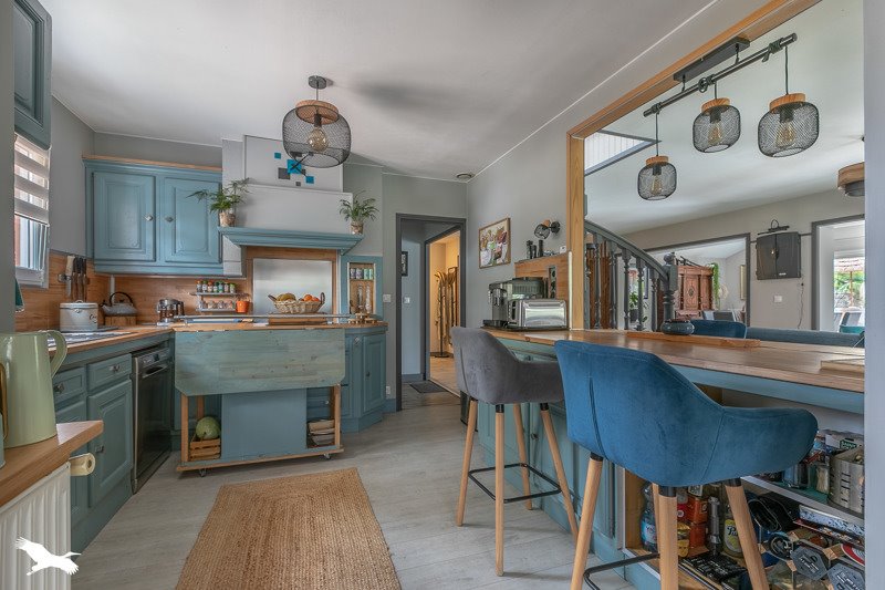 Vente Maison SALLES - 7 pièces -226 m² - (33770)