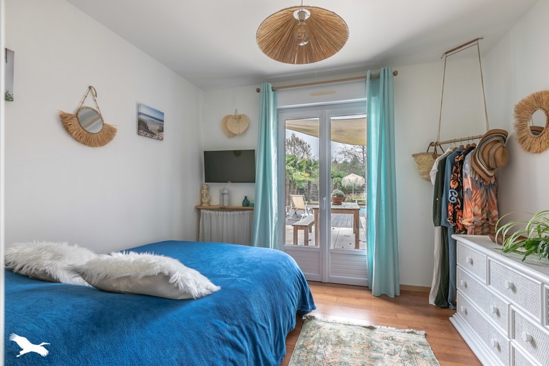 Vente Maison SALLES - 7 pièces -226 m² - (33770)