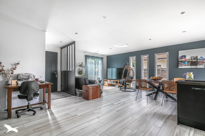 Vente Maison SALLES - 4 pièces -100 m² - (33770)
