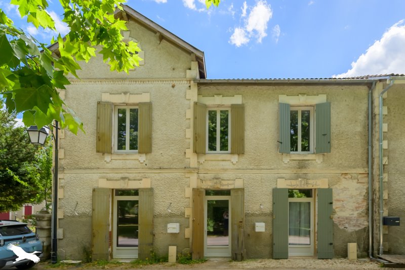 Vente Maison MOUSTEY - 8 pièces -220 m² - (40410)