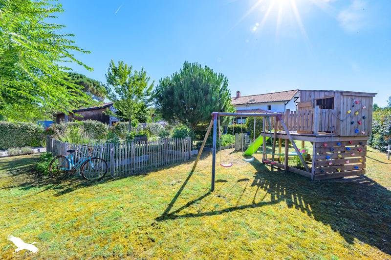 Vente Maison LUGOS - 6 pièces -175 m² - (33830)
