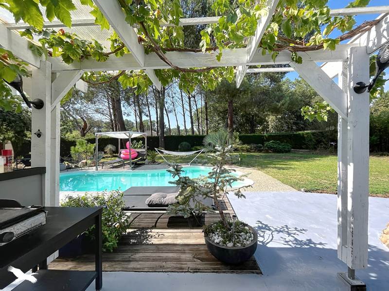 Vente Maison SALLES - 6 pièces -130 m² - (33770)
