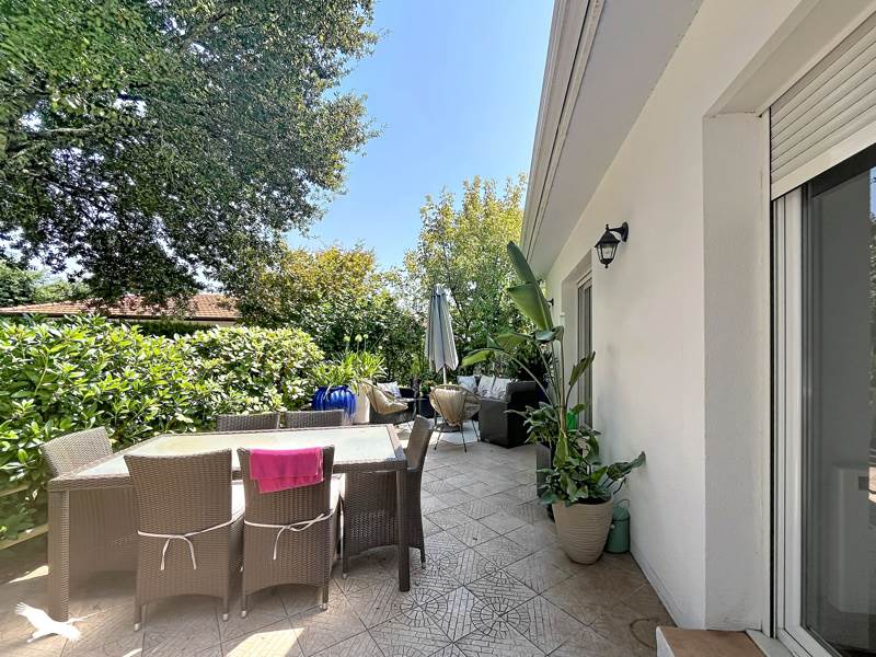 Vente Maison LUGOS - 6 pièces -155 m² - (33830)