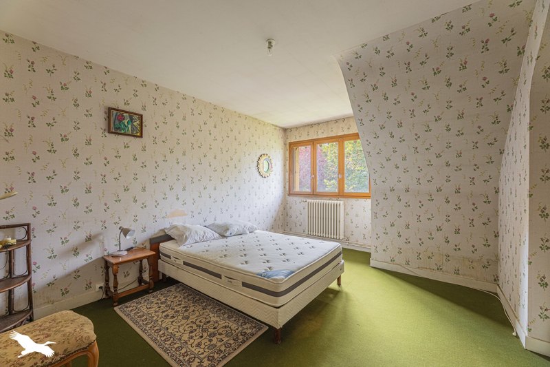 Vente Maison MONTBAZON - 9 pièces -196,5 m² - (37250)