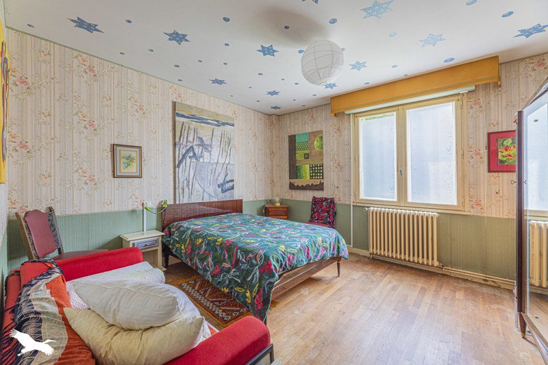 Vente Maison MONTBAZON - 9 pièces -196,5 m² - (37250)