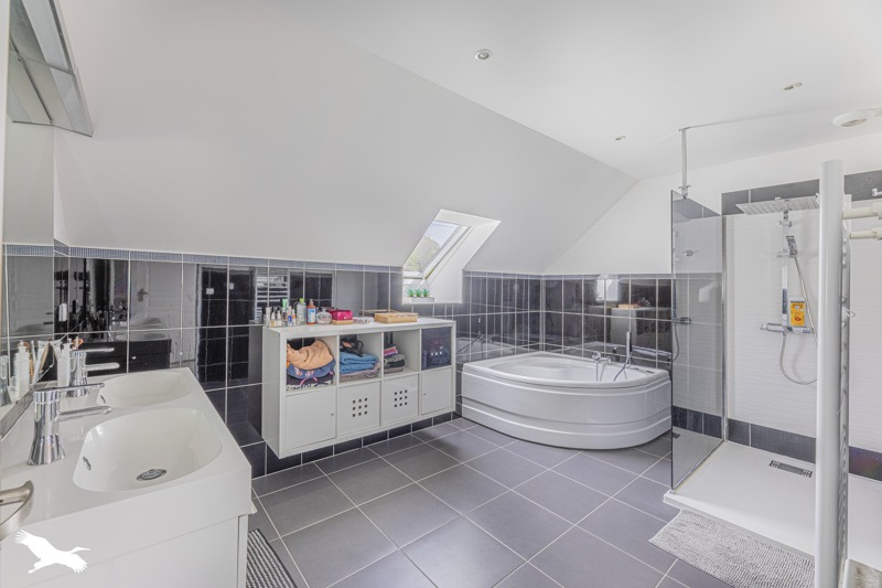 Vente Maison VEIGNE - 5 pièces -163 m² - (37250)