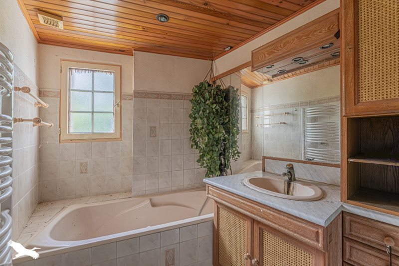 Vente Maison MONTBAZON - 7 pièces -143 m² - (37250)