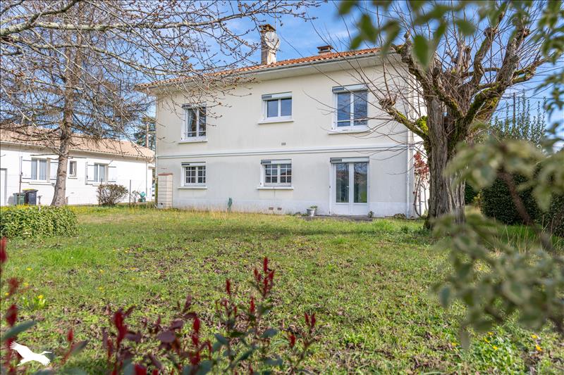 Vente Maison PINEUILH - 5 pièces -142 m² - (33220)