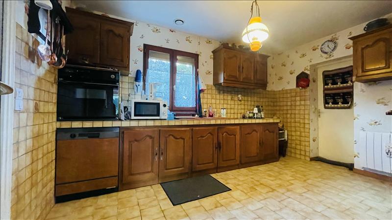 Vente Maison PINEUILH - 5 pièces -120 m² - (33220)
