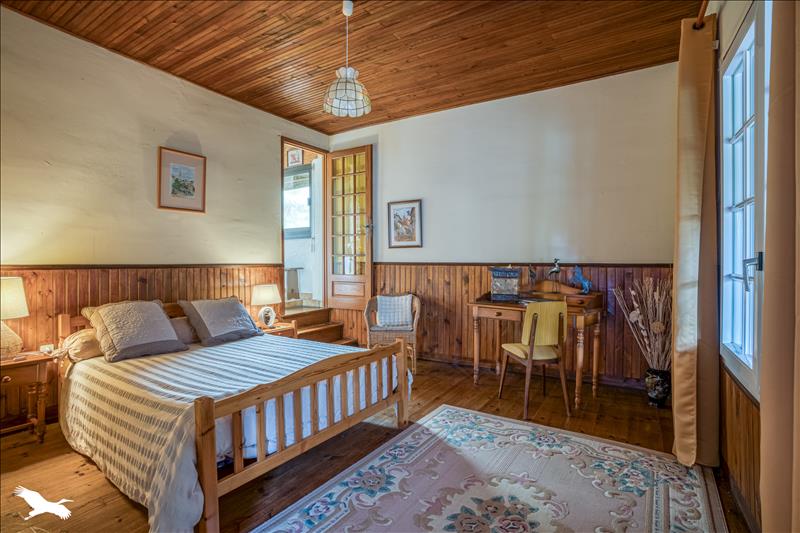 Vente Maison LE FLEIX - 6 pièces -216 m² - (24130)