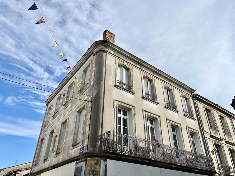 Vente Immeuble STE FOY LA GRANDE - -  275 m² - (33220)