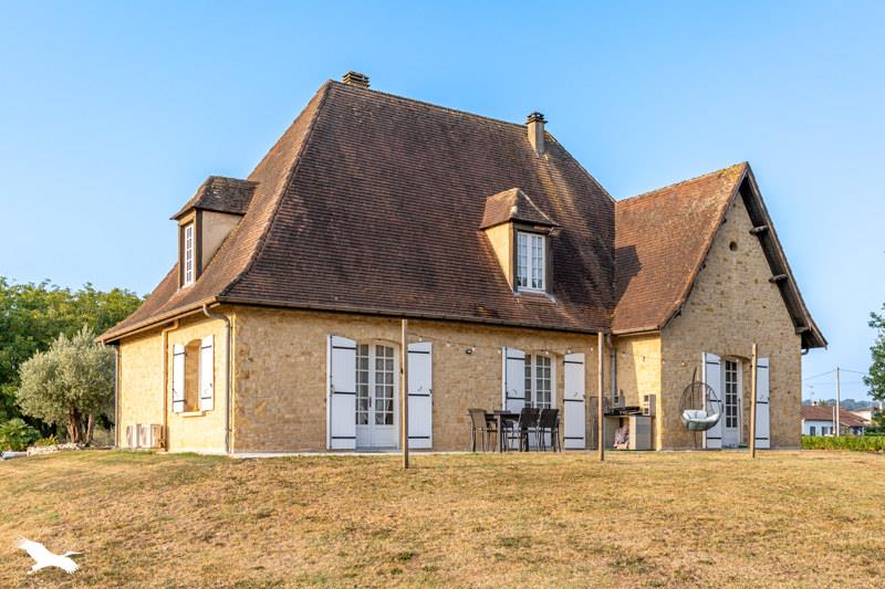 Vente Maison EYNESSE - 4 pièces -170 m² - (33220)