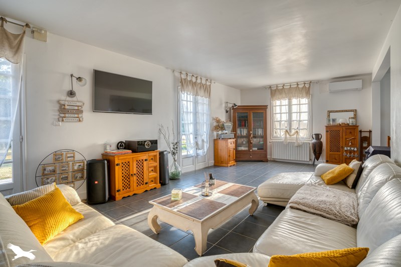 Vente Maison EYNESSE - 4 pièces -170 m² - (33220)