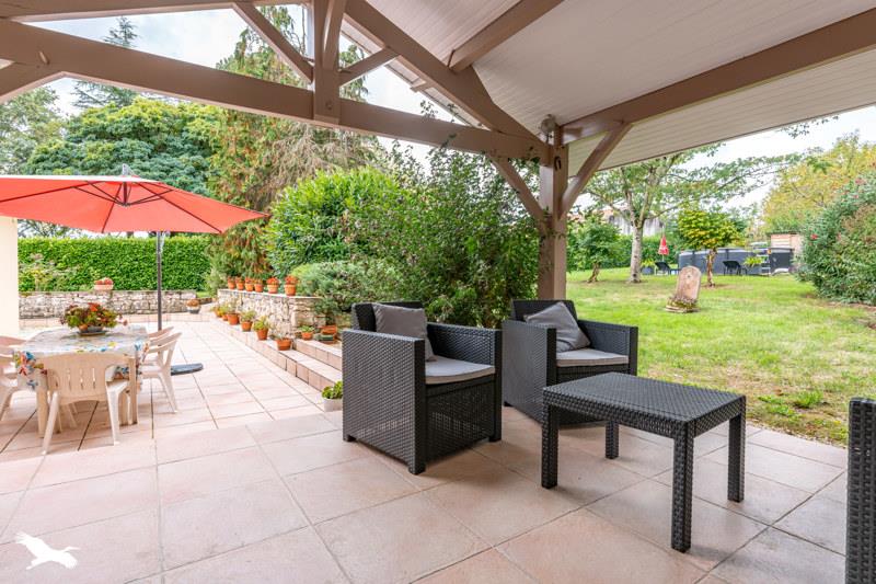 Vente Maison LA ROQUILLE - 6 pièces -118 m² - (33220)