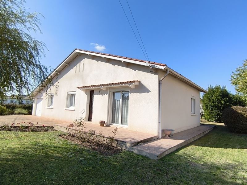 Vente Maison PINEUILH - 3 pièces -103 m² - (33220)