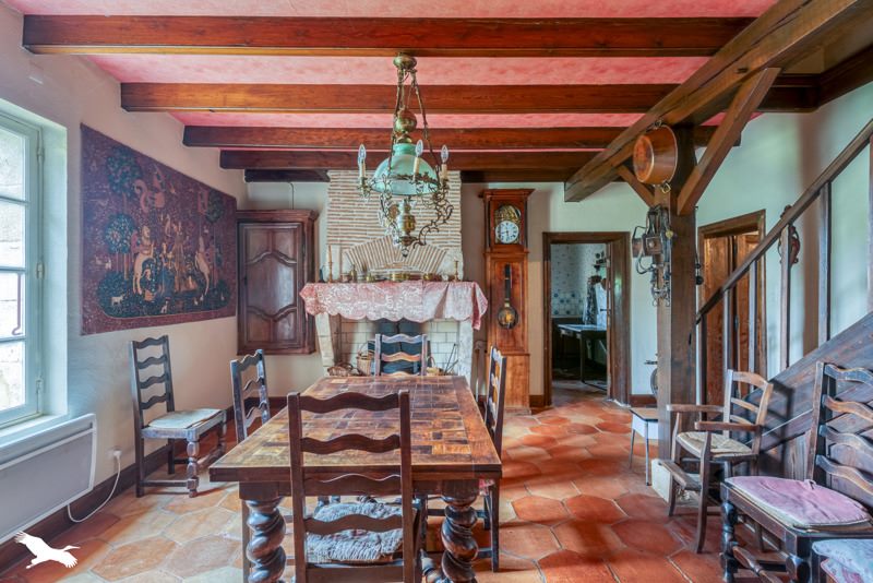 Vente Maison ST AVIT ST NAZAIRE - 9 pièces -277 m² - (33220)