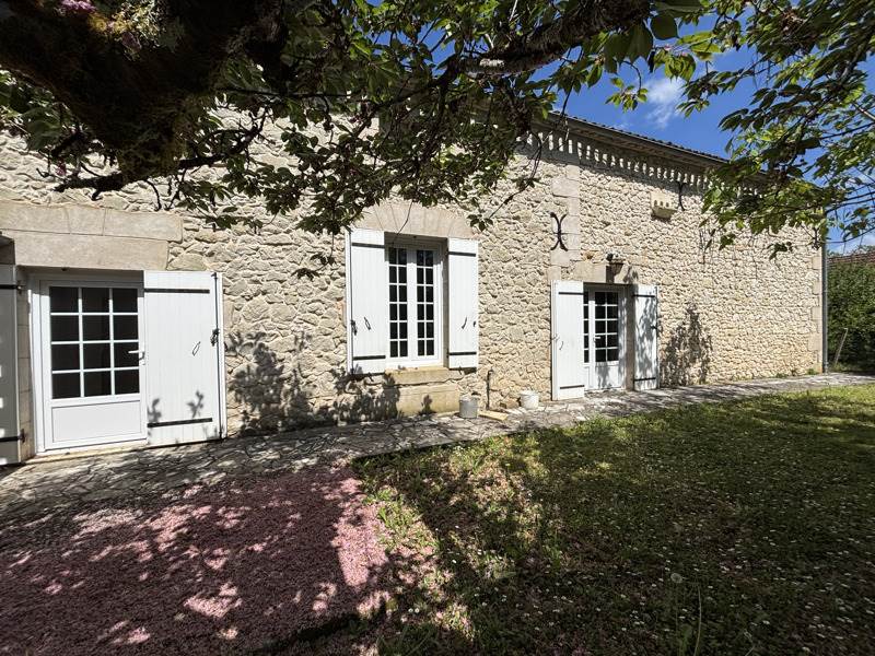 Vente Maison EYNESSE - 3 pièces -150 m² - (33220)