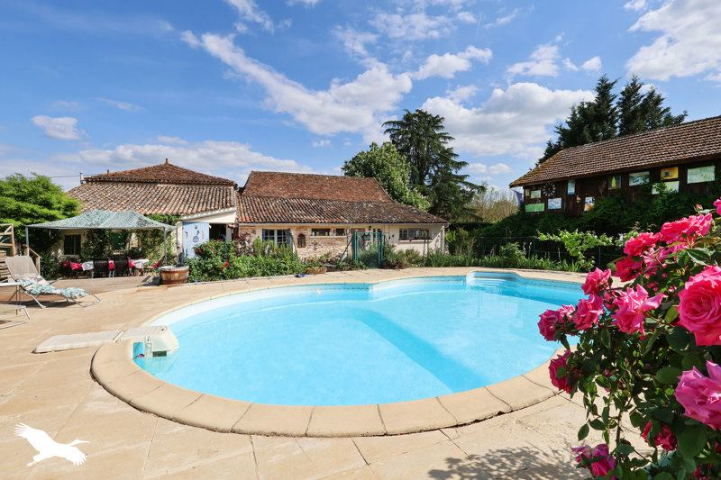 Vente Maison ST AVIT ST NAZAIRE - 6 pièces -220 m² - (33220)