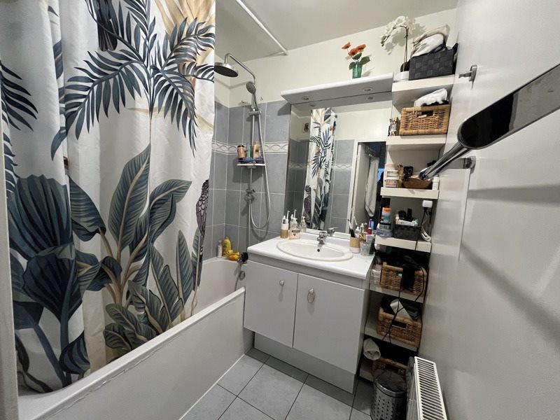 Vente Appartement GUYANCOURT - 3 pièces -63 m² - (78280)